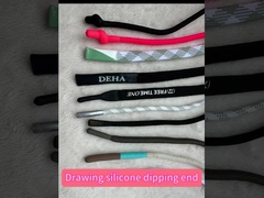 Cordón de encargo del lazo de la ropa de los deportes con los extremos del silicón