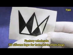 Etiquetas de silicona 3D personalizadas de fábrica Diseño libre parche impermeable silicona suave estilos múltiples silicona