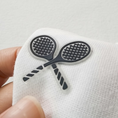 Etiqueta suave del silicón de Logo Clothing Transfer Heat Label del silicón para la capa de deportes
