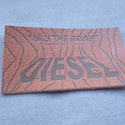 El rectángulo de Brown forma las etiquetas grabadas en relieve de encargo 3D