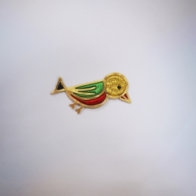 Remiendo de electrochapado del bordado del pájaro para el vestido y el adorno personal